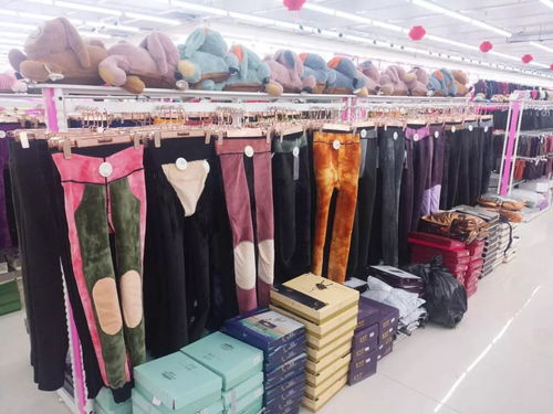 玉門火狐貍服裝批發城24號試營業 折扣巨獻，批發價格再創新低